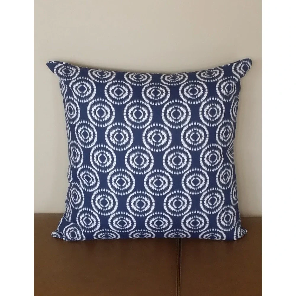 Bryant Throw Pillow Cover 20x20 Zipper Cotton Blue White Nagoya Geo Chambray NEW